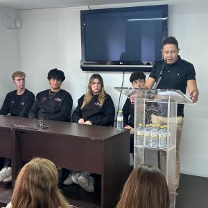 Los alumnos han presentado este mediodía el proyecto final