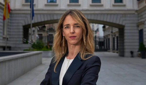 Álvarez de Toledo es una gran aficionada a la tauromaquia y firme defensora de la misma