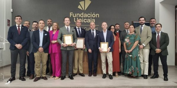 Acto de mención del pregonero y de los cartelistas para la Semana Santa de 2027