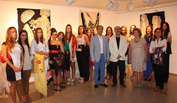 La muestra de mantones y mantillas se realiza desde hace 25 años.