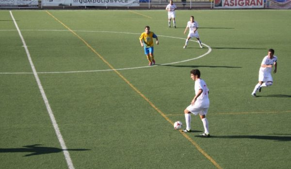 Isco volvió a mandar en la medular de los de Alessandro Pierini.
