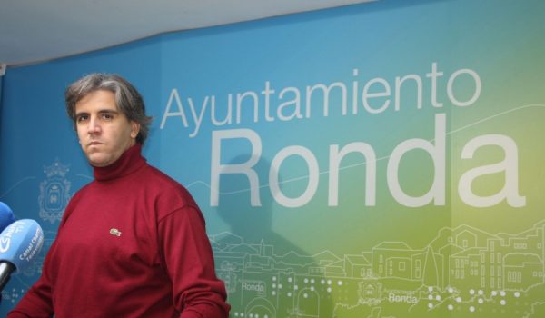Bienestar Social ha recibido 14.000 kilos de alimentos que garantizan el suministro de 300 familias hasta marzo.