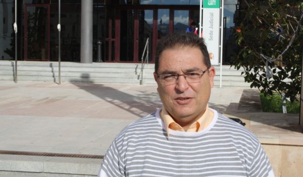 El ex regidor montejaqueño, tras prestar declaración en el Palacio de Justicia de Ronda.