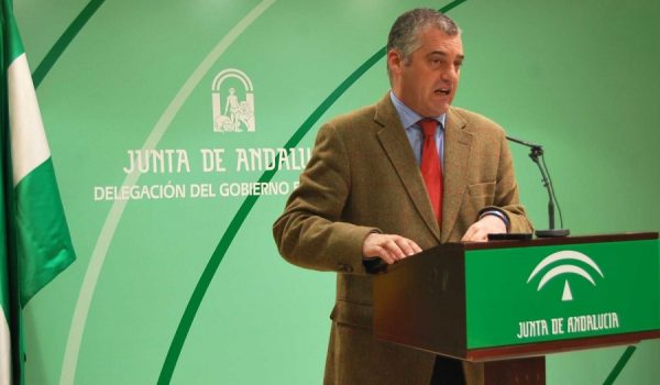 Javier Carnero, en su comparecencia ante los medios.