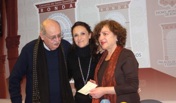 El certamen literario está dotado con un premio en metálico de 2.500 euros.