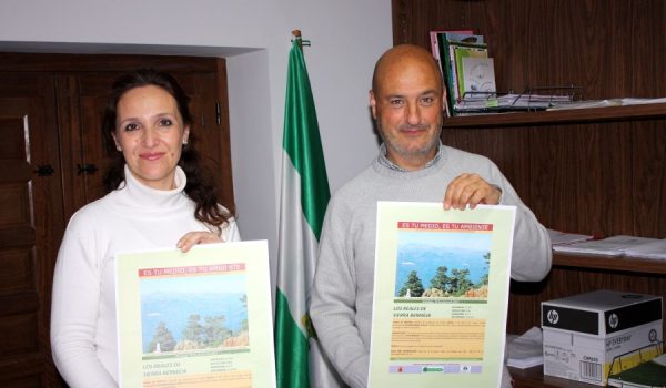 María José Zarzavilla y Rafael Flores han presentado la ruta esta mañana en rueda de prensa.