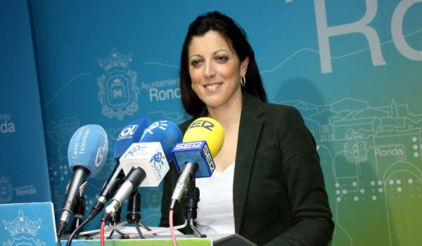 Martínez califica el presupuesto de real y austero.