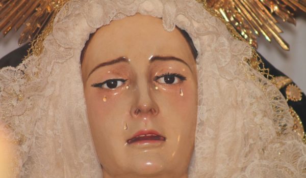 Detalle del rostro de María Santísima en la Soledad.