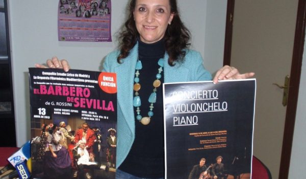 La edil de Cultura, María José Zarzavilla.