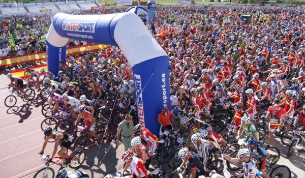 Imagen de la salida en la modalidad de bicicleta montaña de la pasada edición.