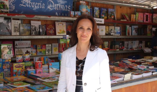María José Zarzavilla ha sido la encargada de inaugurar oficialmente la Feria del Libro.