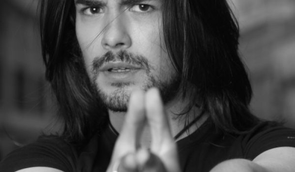 Juan de Juan presenta en Ronda Mensajes con Alma.