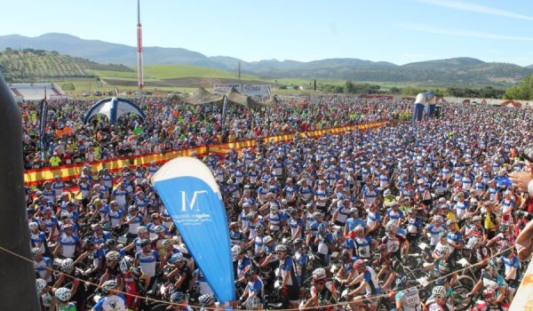 7.200 participantes tomaron la salida desde la Ciudad Deportiva.