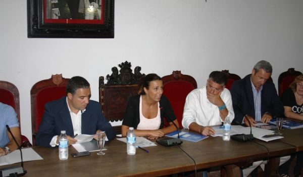 El presidente de la Diputación se ha reunido esta mañana con los alcaldes de la Serranía de Ronda.