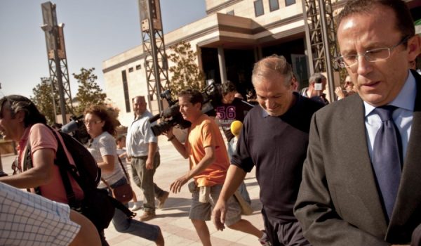 Marín Lara, a su salida de los juzgados tras prestar declaración ante la juez hace ahora dos años.