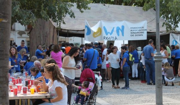 Las actividades comenzaron alrededor de las once de la mañana y finalizaron bien entrada la tarde.