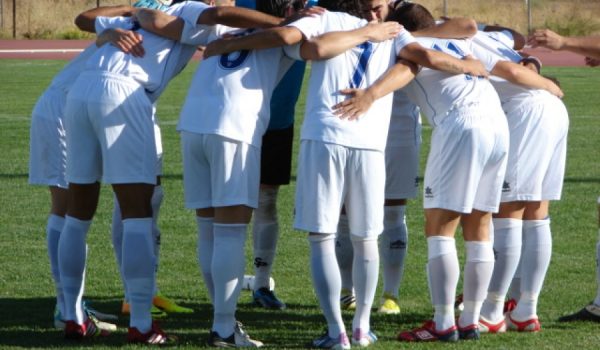 Los rondeños se conjuraron para lograr su segundo triunfo en casa, pero Yeray lo evitó en la recta final.