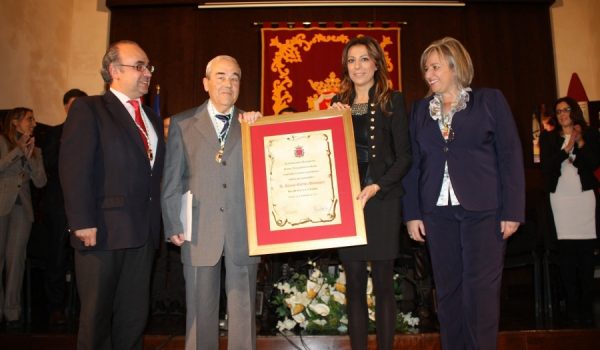 Antonio Garrido estuvo rodeado de familiares y amigos.
