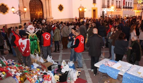 Los asistentes llenaron de solidaridad la céntrica plaza del Socorro.
