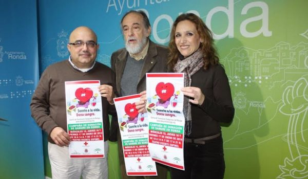 Cada vez son más las personas que se deciden a donar sangre.