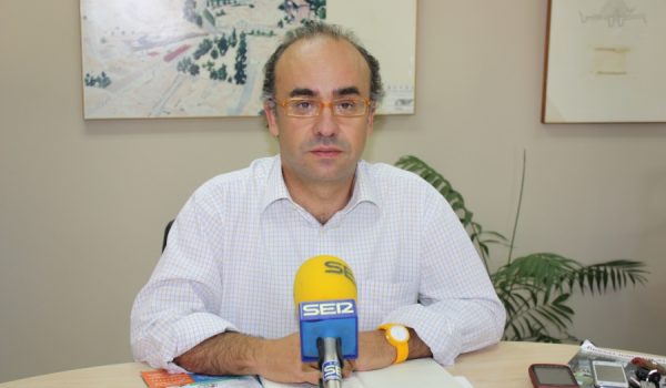 Fernando Corrales, Delegado Municipal de Educación.
