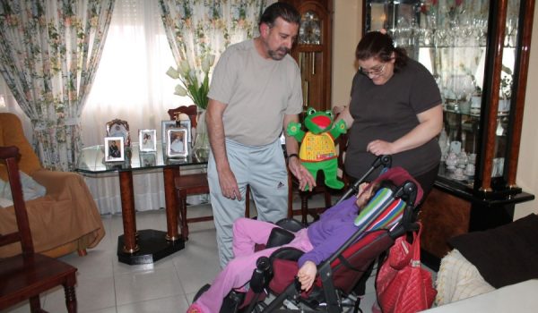 Los padres de Desirée ya han adaptado algunas partes de la casa para hacer más fácil su vida.