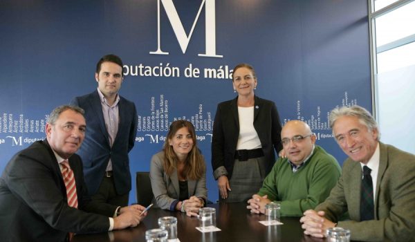 La Diputación ya ha invertido un total de 425.000 euros en el sector vitivinícola de la Serranía de Ronda.