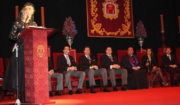 El acto estuvo marcado por la sobriedad y la elegancia.