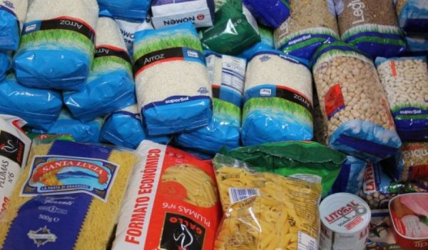 Los voluntarios estarán en los supermecados Aldi y Supersol.