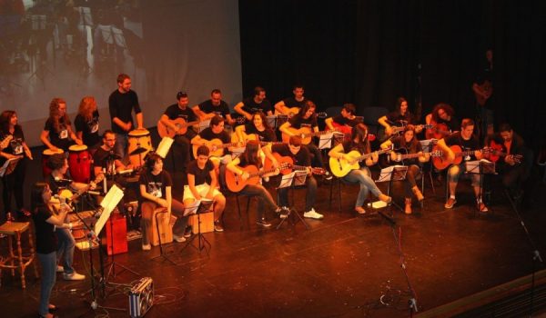Beli Ramírez, monitora de los talleres socioculturales, ha sido la organizadora del evento.