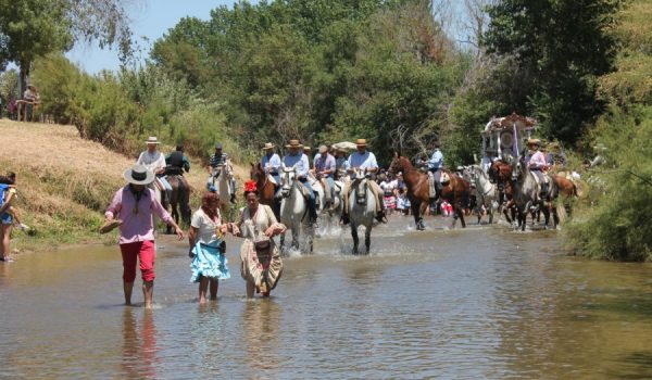 Más de un centenar de rondeños hacen este año el camino.