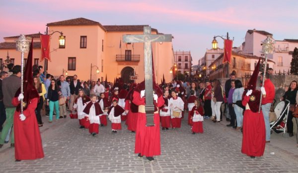 Cruz de Guía de Los Gitanos, que data del siglo XVI.