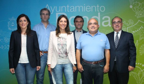 Imagen del actual gobierno local, a excepción de la concejal Concha Muñoz.