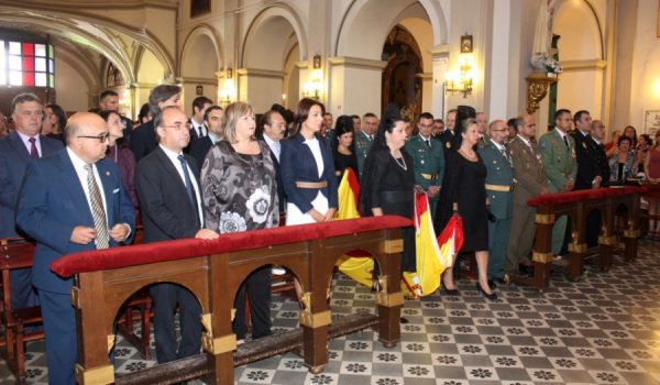 Momento de la Eucaristía celebrada en la iglesia de Santa Cecilia.