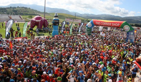 Imagen de la Ciudad Deportiva minutos antes de la salida de los mrchadores.