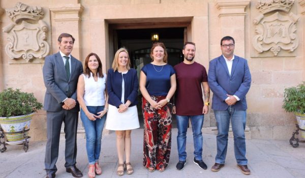 La presentación se ha realizado esta mañana en el Ayuntamiento.