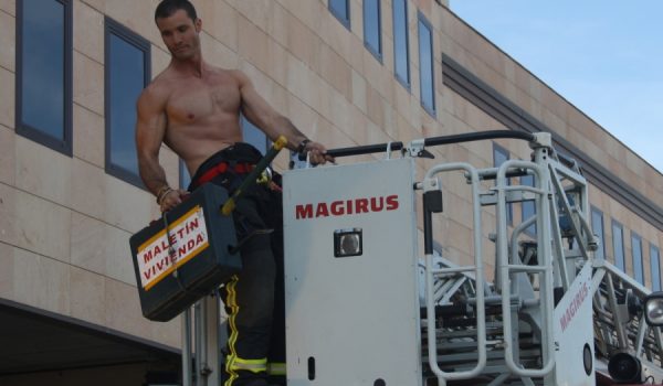 Hoy ha comenzado la sesión fotográfica en el Parque Central de Bomberos.