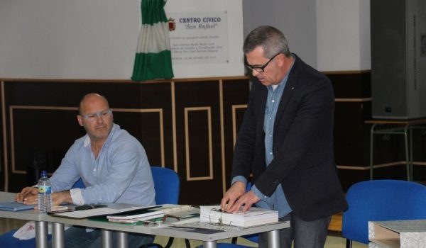 El presidente, José Manuel Ortega, expuso ante los asistentes la situación económica de la entidad