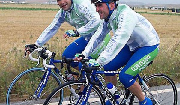 Paco Gamero, a la derecha, junto a su compañero y amigo David Gallego