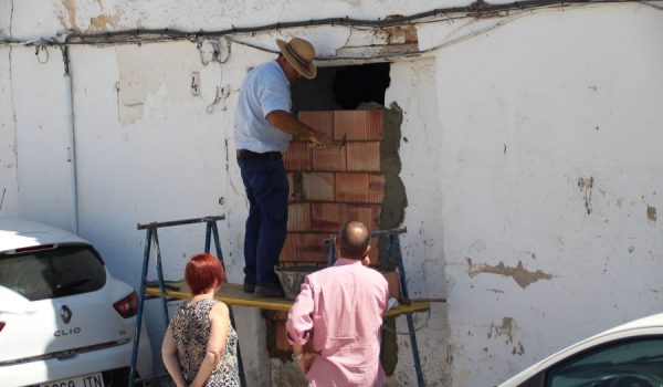 El inmueble se encuentra en la calle Ríos, frente al Centro Cívico de Padre Jesús