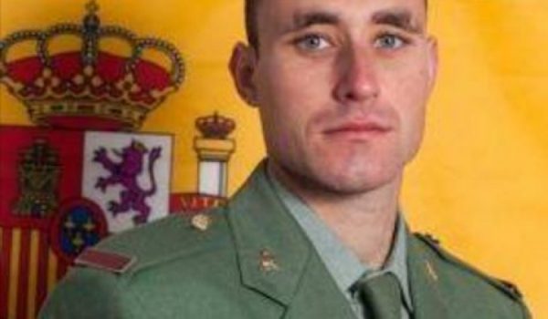 El legionario Alberto Humanes, perteneciente al Grupo de Caballería de Reconocimiento Reyes Católicos