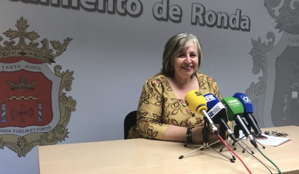 La Delegada de Turismo ha anunciado que la entrega de estos premios se celebrará a finales de septiembre