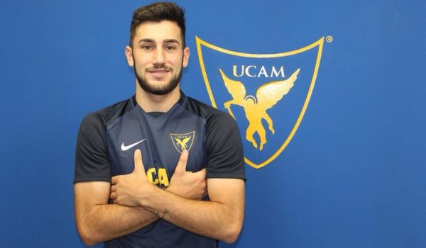 El jugador serrano suma su tercera campaña con el cuadro universitario