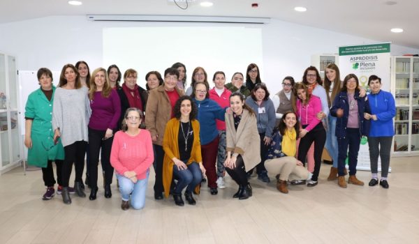 Los miembros de Asprodisis conmemoran el Día Internacional de la Mujer con la demanda de una mayor igualdad de derechos en el ámbito laboral para mujeres con discapacidad.
