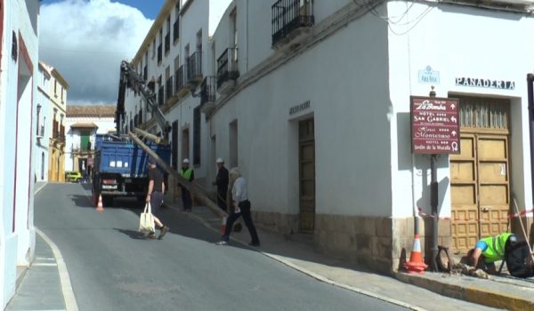 El tráfico es uno de los problemas más recurrentes de este área y que podrá paliarse en parte con este ensanchamiento.