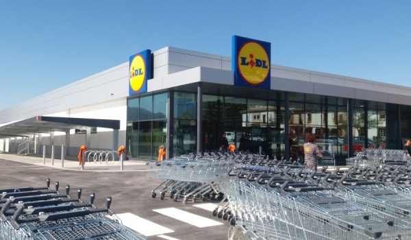 El nuevo establecimiento pondrá a disposición de los clientes de Ronda y su comarca 100 plazas de aparcamiento.