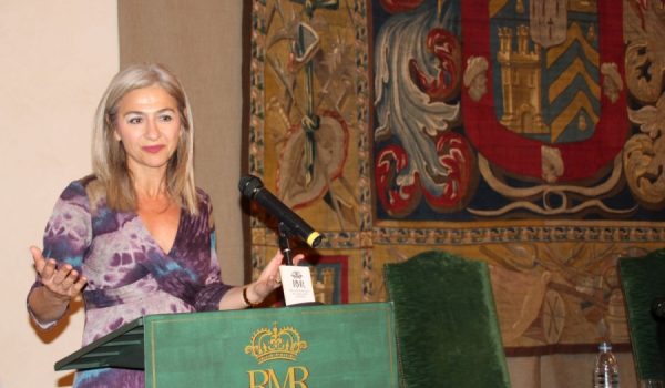 La consejera de Cultura y Patrimonio Histórico, Patricia del Pozo, durante su intervención en la inauguración oficial de la nueva Sala de la RMR.