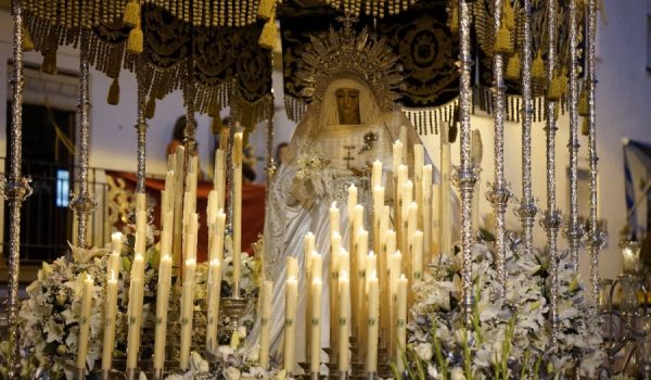 María Santísima de la Esperanza, la