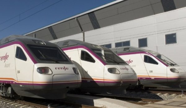 Renfe desmiente que los trenes averiados pertenezcan al modelo conocido como