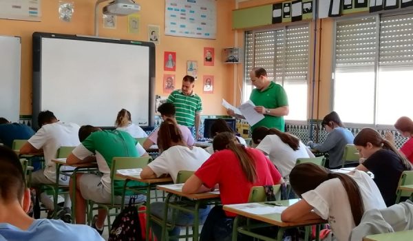 En el primer día de esta prueba los alumnos se han examinado de las asignaturas de la Fase General: Lengua y Literatura, Lengua Extranjera e Historia de España.